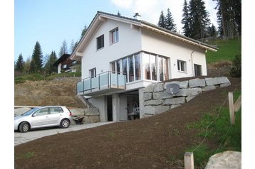 Šveice Chata Luzein, Eksterjers